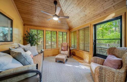 The Woods House | Secluded Retreat w Hot Tub, FirePit & Pool Access