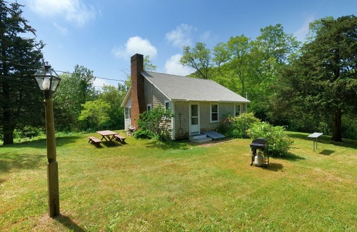 Wellfleet Cottage | Secluded, Rustic and Quiet in the National Seashore (1424)