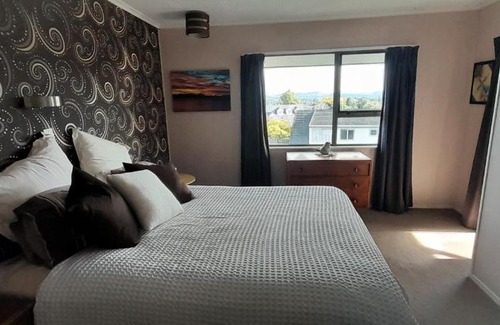 Taupo Bed & Breakfast | Secluded Sanctuary