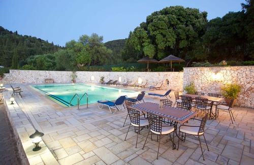 Aetos Villa | Secluded villa with breathtaking views