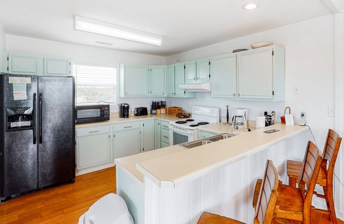 Frisco House | Secluded Waterfront House w/Private Hot Tub, Ocean View, Central A/C, Free WiFi