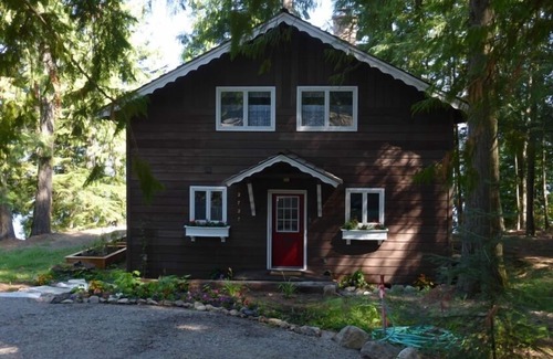 Sandpoint House | Secluded waterfront with private deep water dock. 5 miles from Sandpoint WiFi