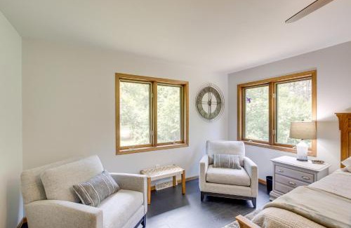 Pine River House | Secluded Wautoma Home with Fire Pit!