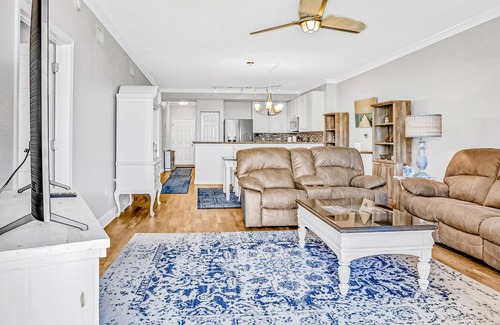Palm Coast Condo | Second floor oceanfront condo with pool & hot tub, central AC, and washer/dryer