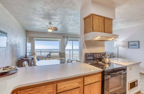 Newport Condo | Second-Floor Oceanfront Condo Has Spectacular Views of Newport’s Nye Beach!