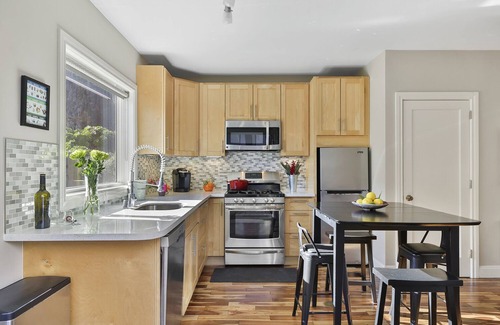 North of the Panhandle Cottage | Secret cottage - with parking