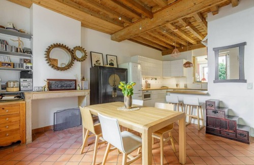 La Sarra - Saint Just Apartment | Secret duplex with garden next to the Old City