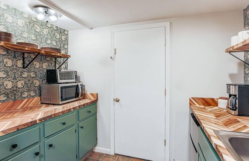 Staunton Apartment | Secret Garden Studio