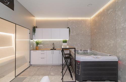 Business District Apartment | Secret SPA