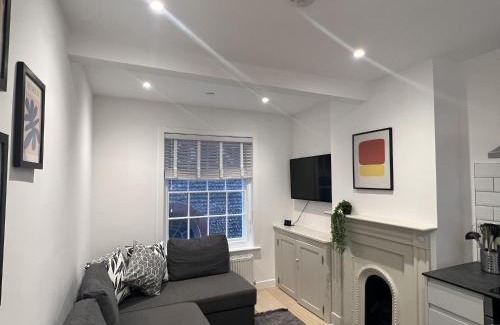 The Lanes Apartment | Secret Square View Apartment Pass The Keys