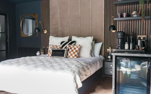 Lancaster Apartment | Secret Suites