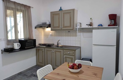 Pylos-Nestoras Apartment | Secret Summer Retreat - Perfect location & BBQ