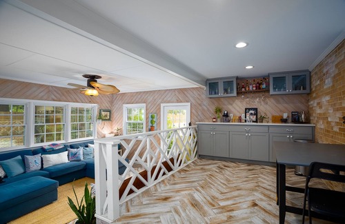 Elizabeth City House | Secret Treasure-1.5 acres- Amazing Backyard!