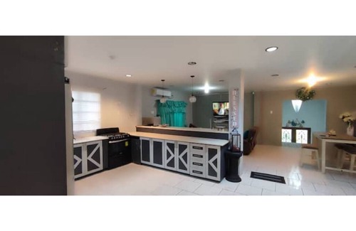 Arima House | Secure Gated Hideaway