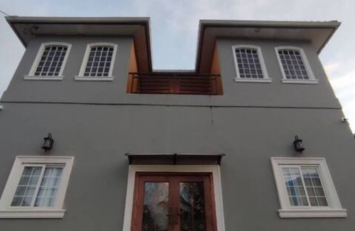 Arima House | Secure Gated Hideaway