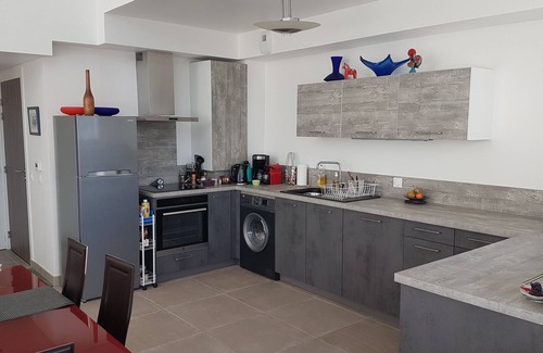 Quiberon Apartment | Secure luxury residence, top floor, terrace, beach 500m away, garage