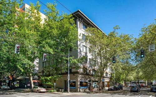 Belltown Apartment | Secure updated apartment in Belltown