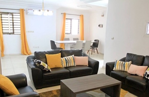 Akouedo Villa | Security, calm and comfort