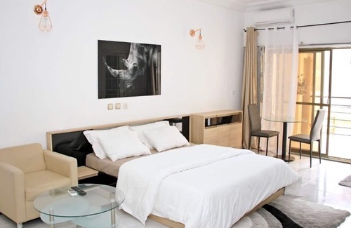 Akouedo Villa | Security, calm and comfort