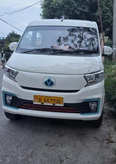 Pokhara Boat Rental | Sedan cab car four wheel jeep