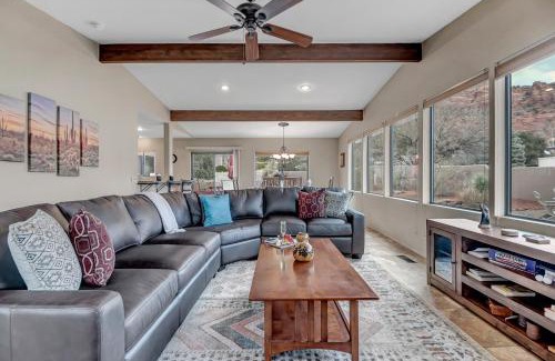 Sedona House | Sedona Fox Den Large Living Room With Picturesque Red Rock Window Views, Private Hot Tub, Patio