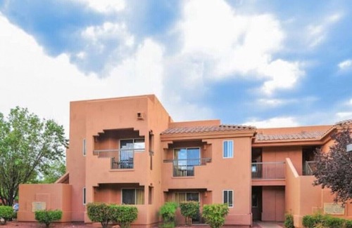 West Sedona Condo | Sedona Summit Studio · Beautiful Red Rock Views! Studio Suite.