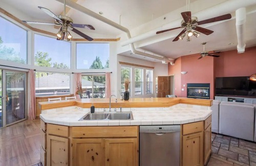 West Sedona House | Sedona The View Estate – 4BR/3BA Home +Casita with Stunning Red Rock Views!