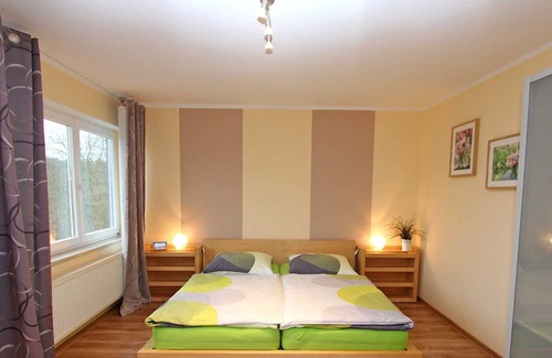 Userin Apartment | SEE 10331 - Apartment 1 - Apartments right on the lake Useriner Mühle SEE 10330