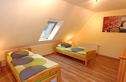 Userin Apartment | SEE 10332 - Apartment 2 - Apartments right on the lake Useriner Mühle SEE 10330