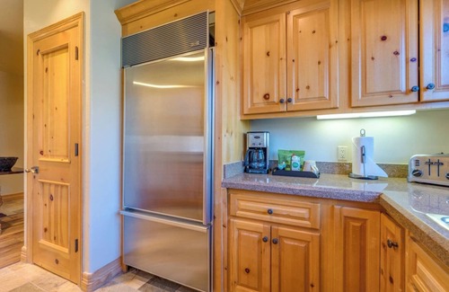 Mountain Village Cabin | See Forever Cabin 110- Beautiful Three bedroom Cabin with marvelous views