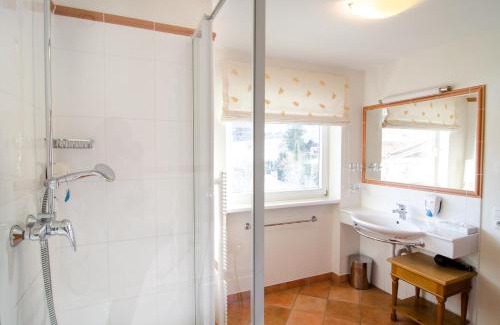 Kitzbuehel Hotel | SEEBICHL haus am see Designhotel Kitzbühel