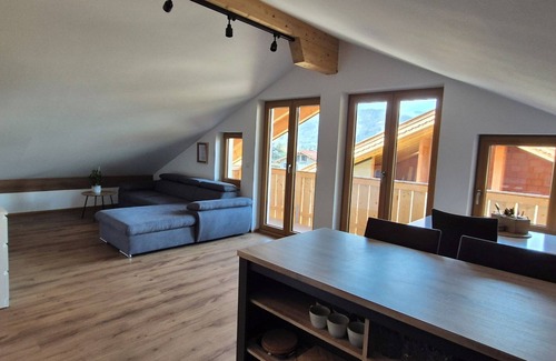 Fischbachau Apartment | SEElig vacation apartment at Wolfsee in the beautiful Bavarian mountains