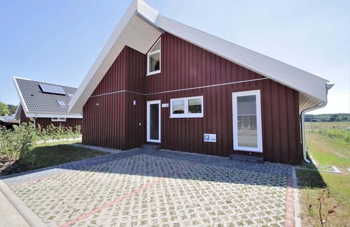Mirow House | Seeschwalbe Classic 309 - Großzügiges Ferienhaus mit Eigener Sauna und Whirlpool