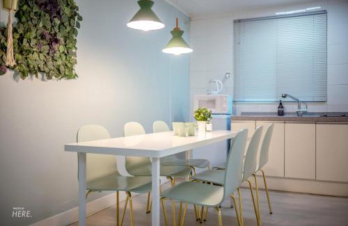 Yeonnam-dong Apartment | SeeU House Hongdae
