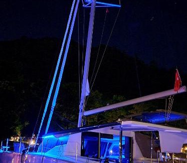 Pendik Boat Rental | Segel Catamaran