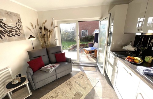 Schoenhagen Apartment | SEGELund… Zeit für uns . ruhig und sonnig - nahe Strand und Ostsee