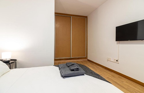 Bailen-Miraflores Apartment | Segismundo FreshApartments