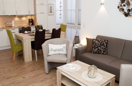 Greetsiel Apartment | Sehr Schöne Ferienwohnung in Zentraler und Ruhiger Lage