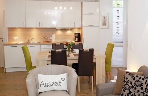 Greetsiel Apartment | Sehr Schöne Ferienwohnung in Zentraler und Ruhiger Lage