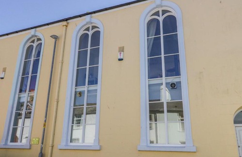 Beaumaris House | Seion Chapel