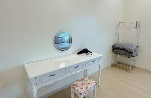 Sekinchan Apartment | Sekinchan 2008 Homestay 悦客 法式奶油风民宿