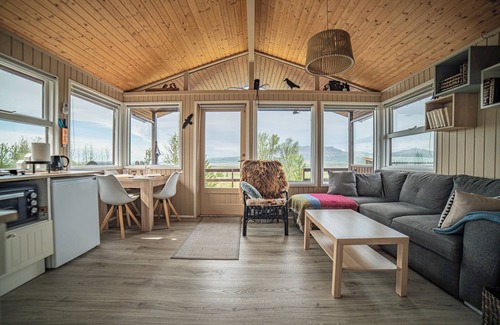 Haukadalur Cabin | Sel Lodge next to Geysir and Gullfoss. Right in the Golden Circle.