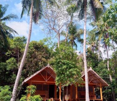 Selayar Islands Hotel | SELAYAR TURTLE BAY