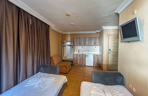 Icmeler City Center Hotel | Selen Hotel Icmeler