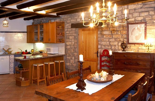 Pujalt Cottage | Self catering Cal Carulla for 8 people