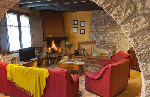 Pujalt Cottage | Self catering Cal Carulla for 8 people