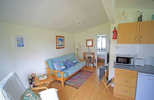 Padstow Ski Chalet | Self Catering Chalet. Sleeps 4. Set in 27 acres of parkland