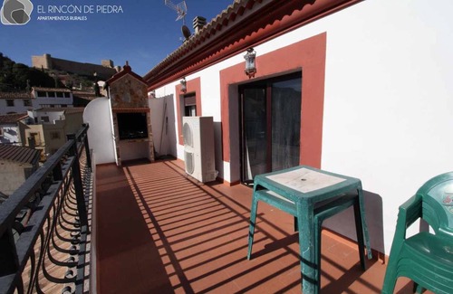 Enguidanos Apartment | Self catering El Rincon de Piedra for 6 people