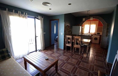 Enguidanos Apartment | Self catering El Rincon de Piedra for 4 people