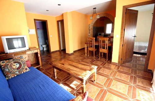 Enguidanos Apartment | Self catering El Rincon de Piedra for 4 people